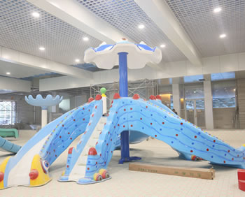 海星水上滑梯定制：打造你的海洋樂(lè)園