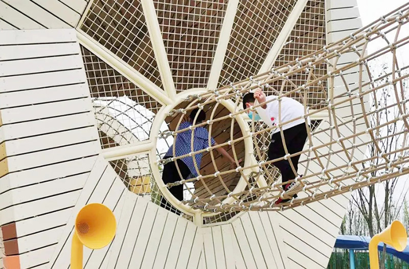 大型兒童爬網