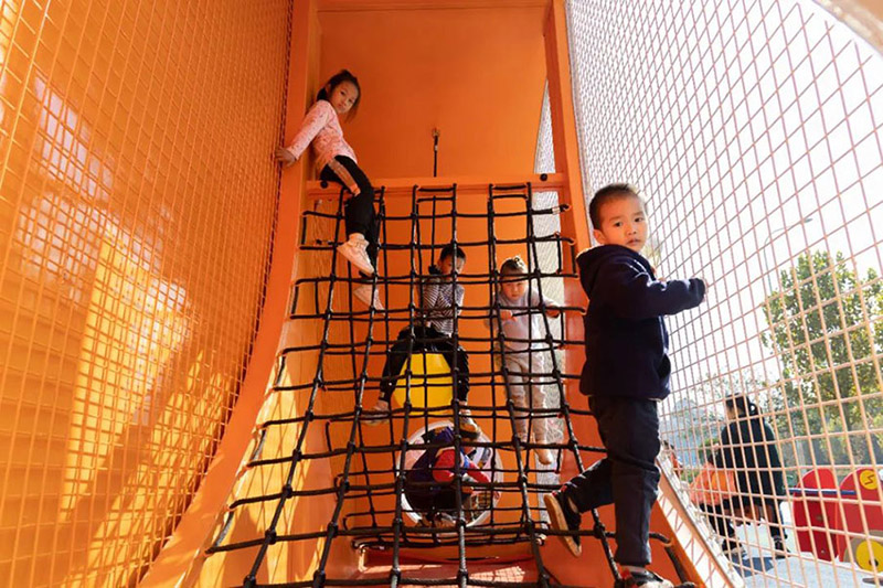 兒童攀爬網