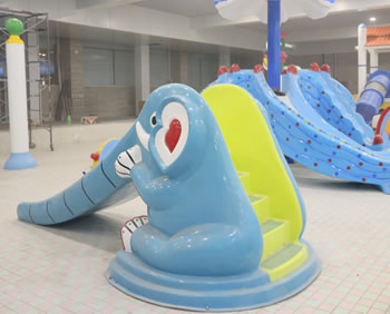 小象室內(nèi)水上滑梯定制：讓孩子們在家也能盡情嬉戲