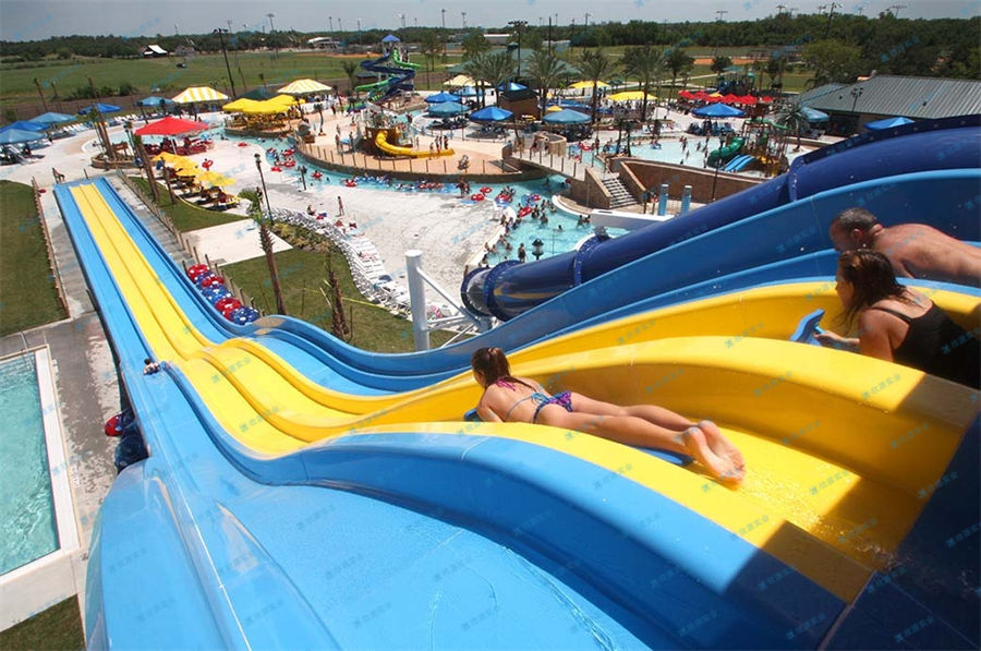 多滑道水上競(jìng)速滑道