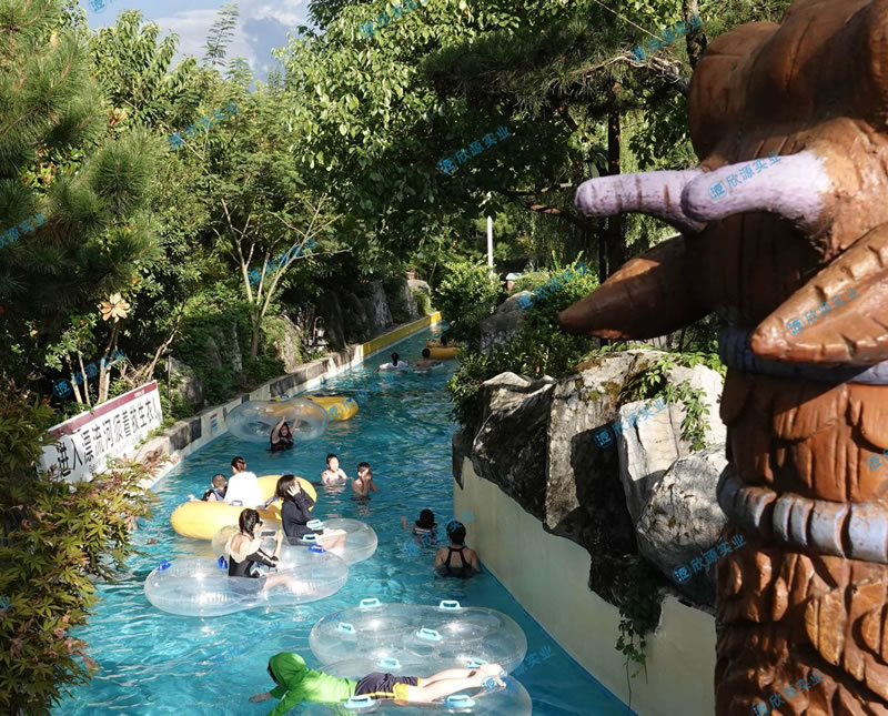 水上樂園漂流河
