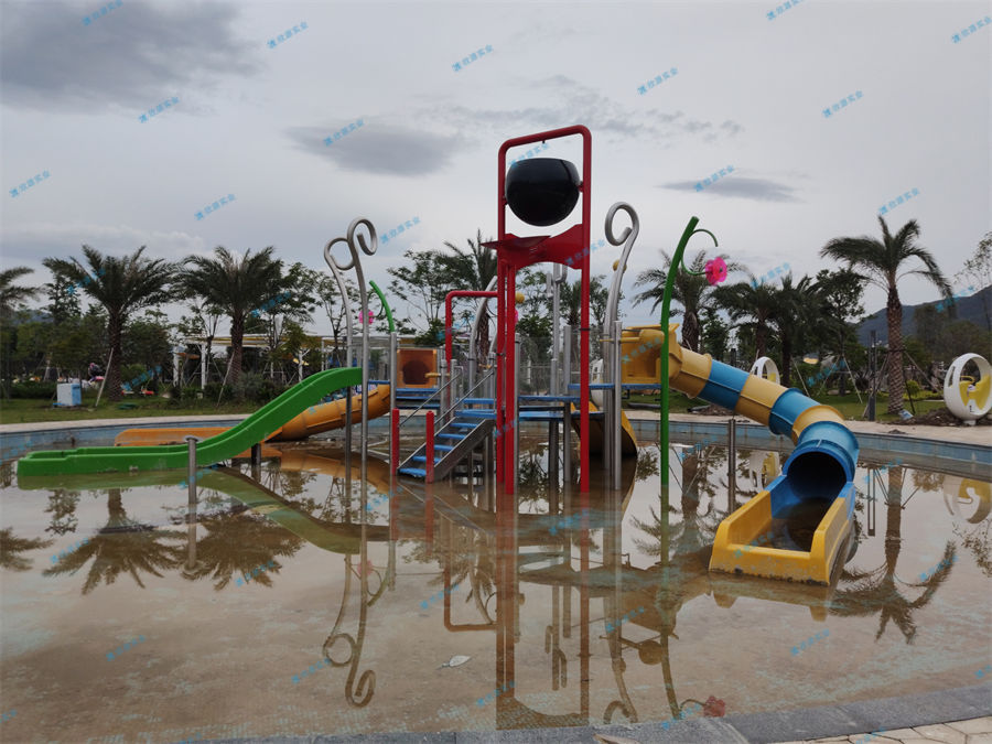 人工造浪設備實現(xiàn)遙控控制展現(xiàn)多種浪形-7504