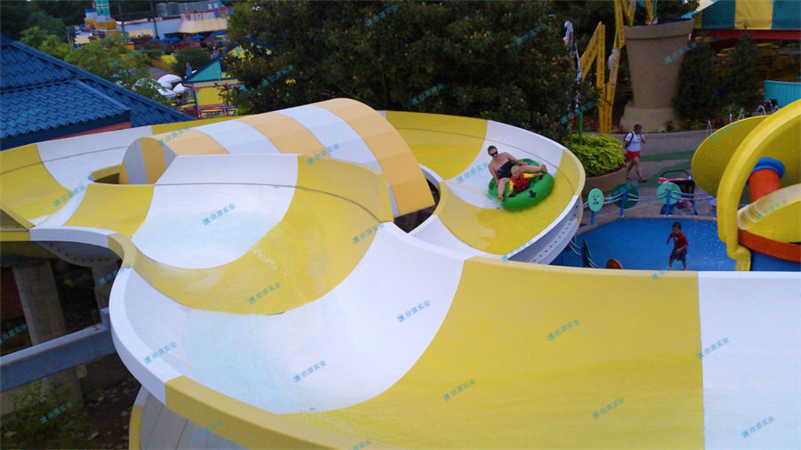 經(jīng)營(yíng)水上樂園的幾個(gè)前提條件-7295