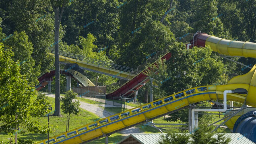 哪些因素影響著水上樂園行業的發展-7771