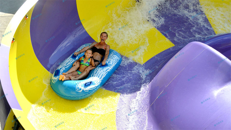 移動水上樂園設(shè)備用戶的安全娛樂常識