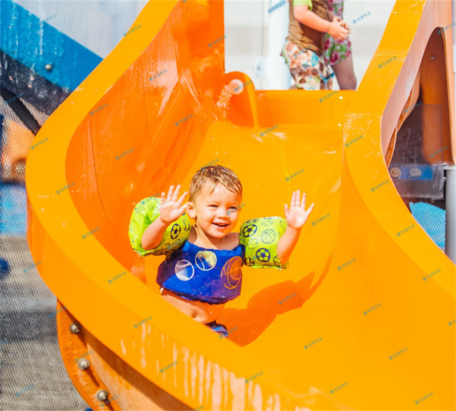 簡析判斷水上游樂設備質量的好壞的方法-7603