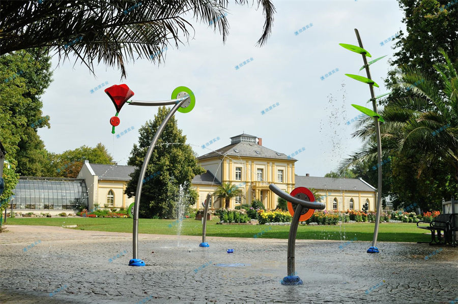 水上游樂設備的安全問題-7866