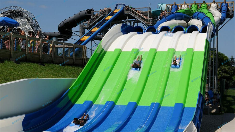 選購水上樂園設備如何避坑,3招快速上道!-7402