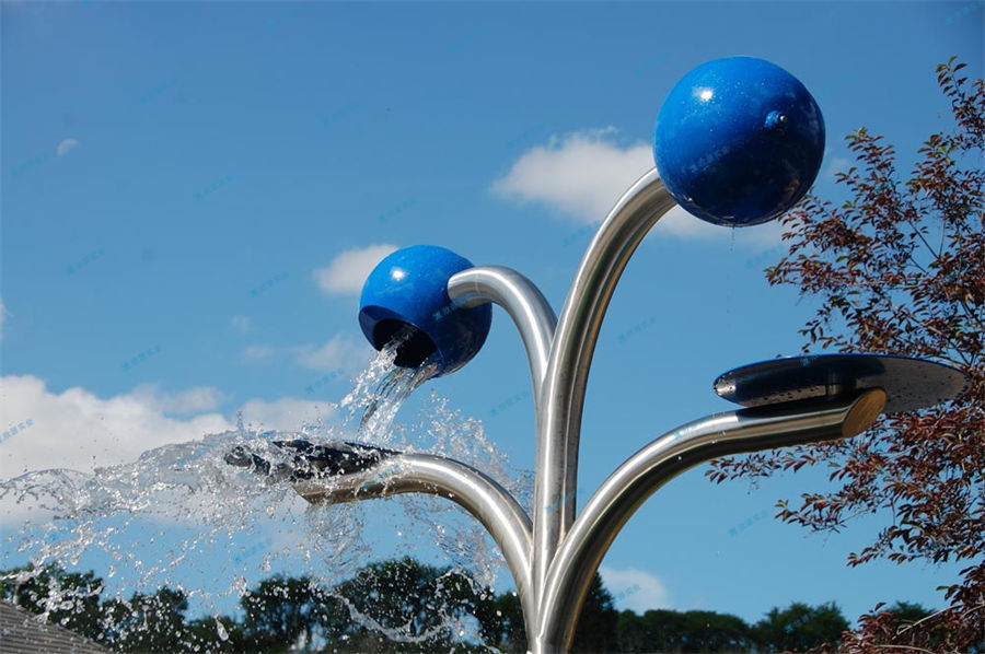 水上沖關設備的7大優勢分析