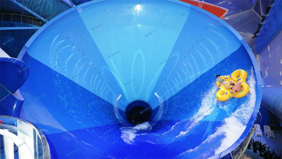 人工造浪設備實現(xiàn)遙控控制展現(xiàn)多種浪形-7326