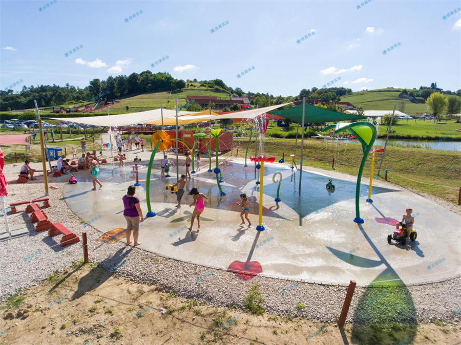 水上游樂設備廠家-四大游樂園游客調查分析-7897