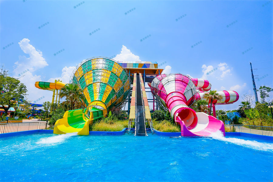 親子小沖天回旋滑梯-7774