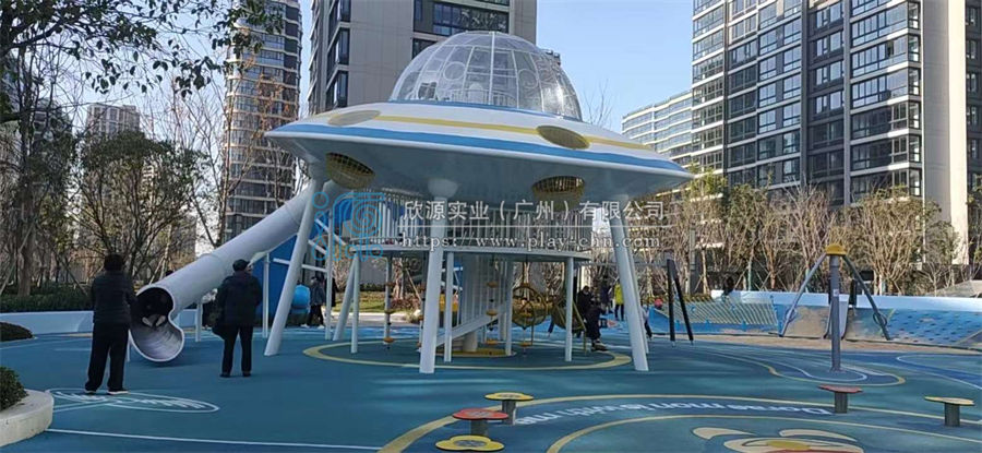 大型宇宙飛碟造型攀爬游樂設備